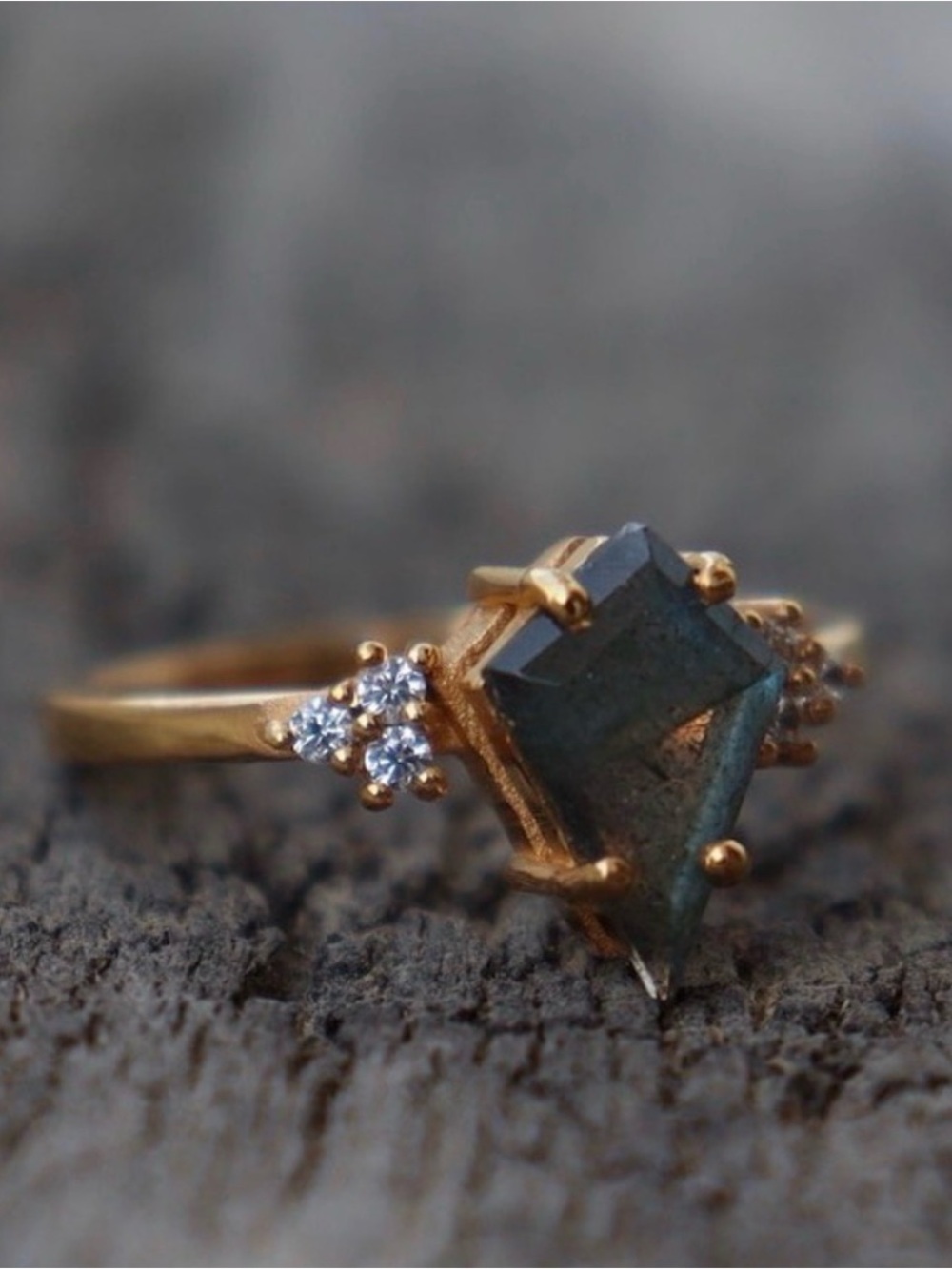 Labradorite Kite-Cut Stone and Accent Cubic Zirconia Size 5 Ring